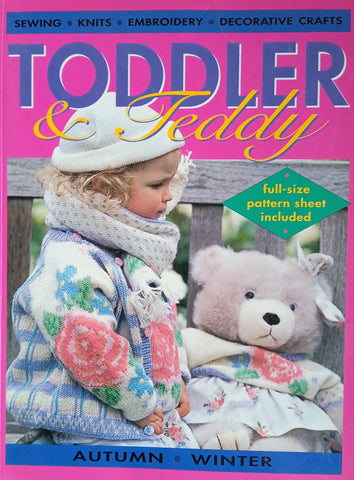 Toddler and Teddy | Kate Tully (ed.)